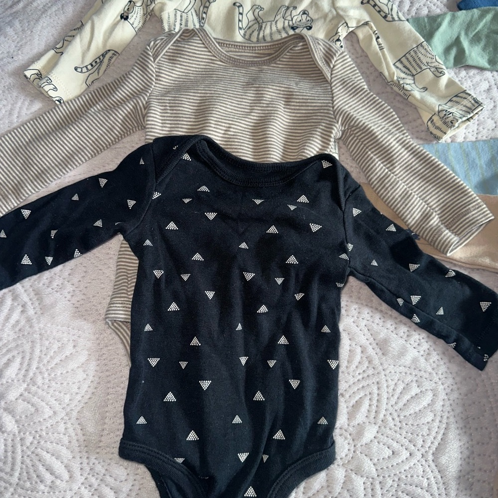 Carter's Black and Cream Bodysuits Set